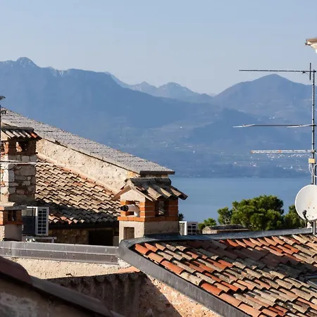Residenza Tre Cuori Konukevi Torri Del Benaco