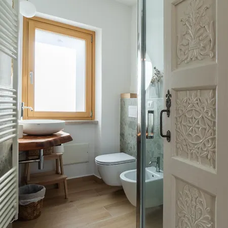 بيت ضيافة Residenza Tre Cuori (adults Only) توري ديل بيناكو